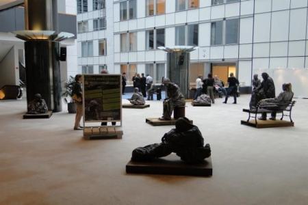 Communiqué de presse: Un sans-abri s’installe au Parlement européen